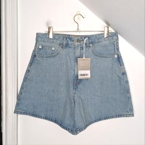 EVERLANE The A-Line Denim Short Powder Blue NEW Size 27